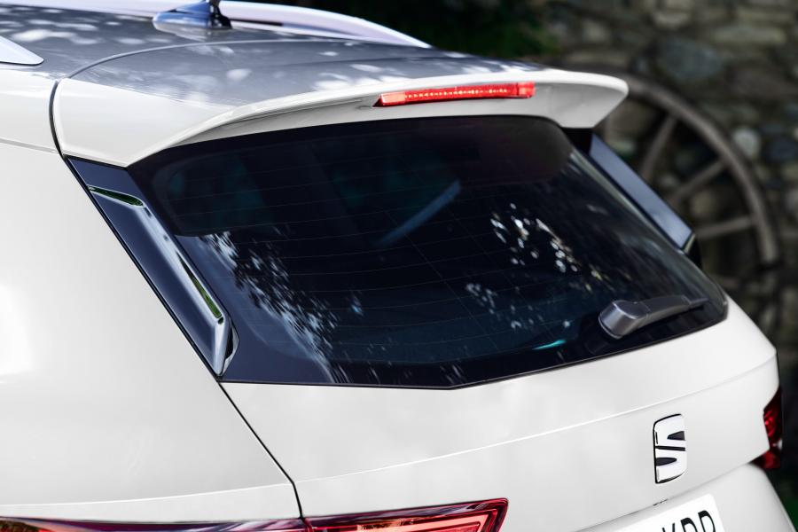 Детали экстерьера Seat Ateca FR 2017 года  (WW) (фото 19 из 46)